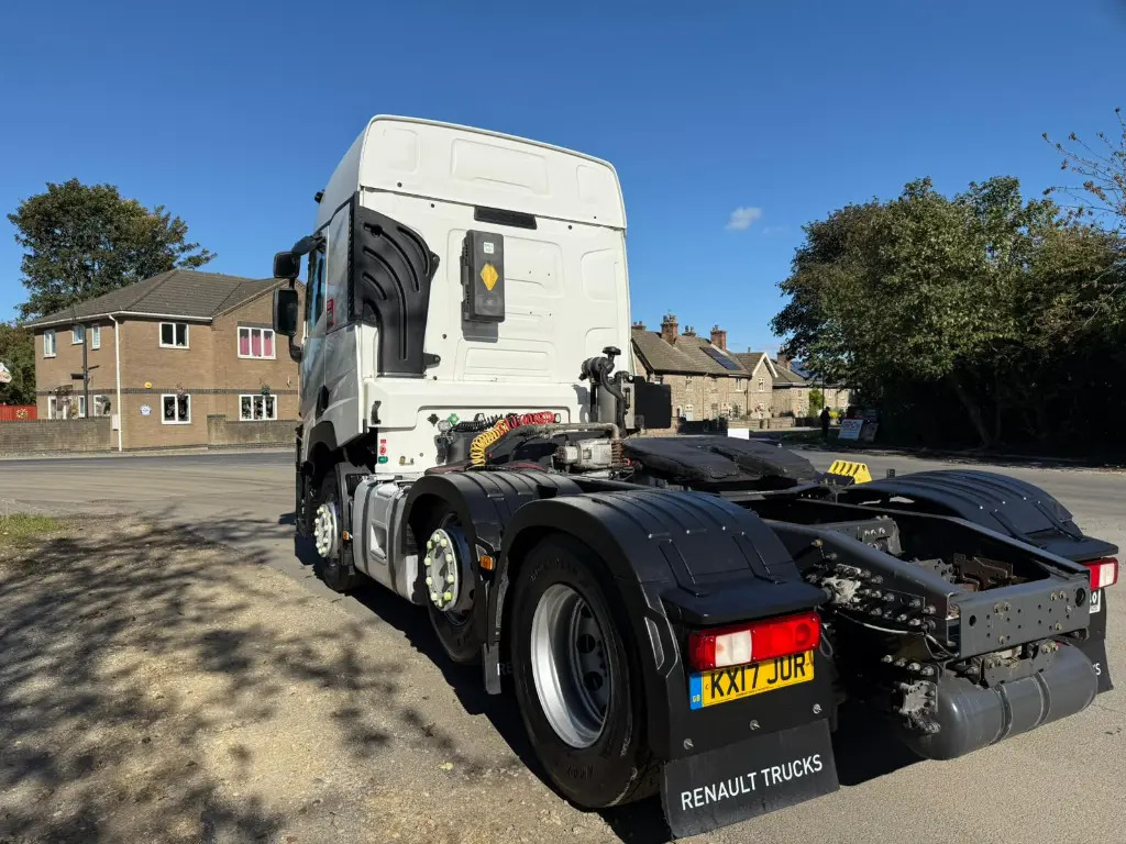 Tractor unit Renault T 480 (JUR): picture 9