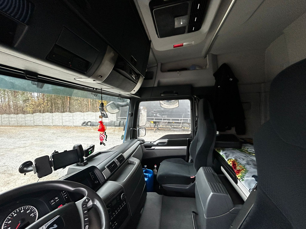 MAN TGL - Car transporter truck: picture 3 MAN TGL - Car transporter truck: picture 3