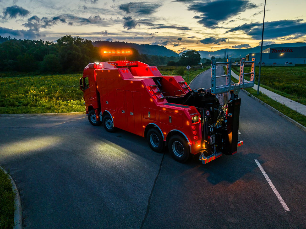 Volvo FH NEW ER4120 5 winches T-REX Volvo FH 540 8x4 WB6,0 White - Tow truck: picture 3 Volvo FH NEW ER4120 5 winches T-REX Volvo FH 540 8x4 WB6,0 White - Tow truck: picture 3