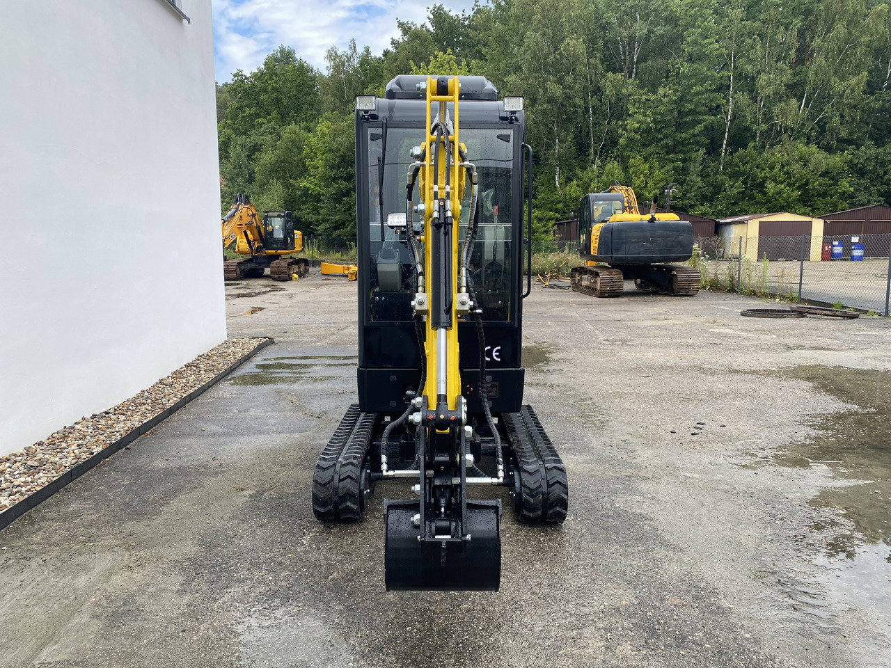 TITAN TE18 - Mini excavator: picture 4 TITAN TE18 - Mini excavator: picture 4