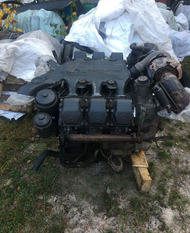 Mercedes-Benz OM501LA Mercedes-Benz Actrosa OM 501LA truck - Engine for Truck: picture 2 Mercedes-Benz OM501LA Mercedes-Benz Actrosa OM 501LA truck - Engine for Truck: picture 2