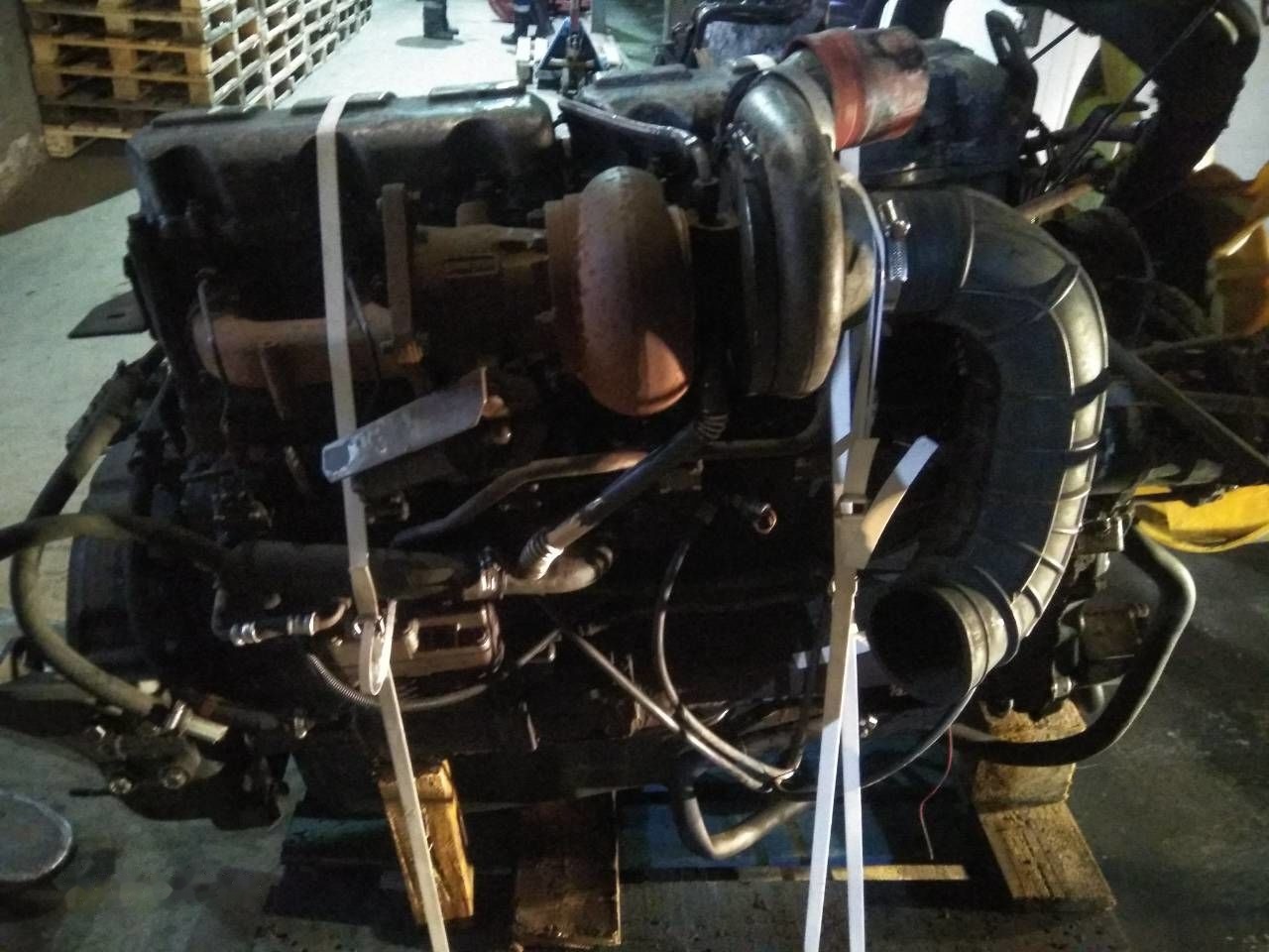 Renault E-TECH 440 Midr Renault MAGNUM - Engine for Truck: picture 2 Renault E-TECH 440 Midr Renault MAGNUM - Engine for Truck: picture 2