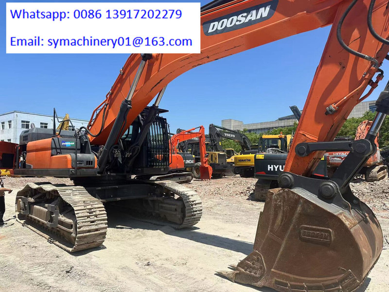 Crawler excavator Doosan DX520: picture 18