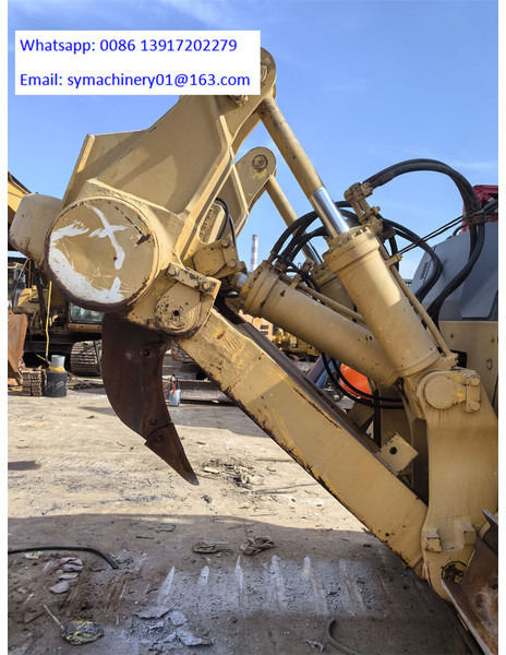 Komatsu D155AX-5 - Bulldozer: picture 5 Komatsu D155AX-5 - Bulldozer: picture 5