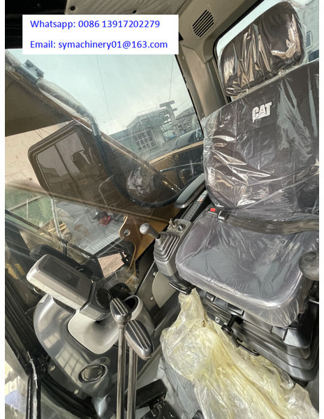 Komatsu PC220-8N1 - Crawler excavator: picture 5 Komatsu PC220-8N1 - Crawler excavator: picture 5