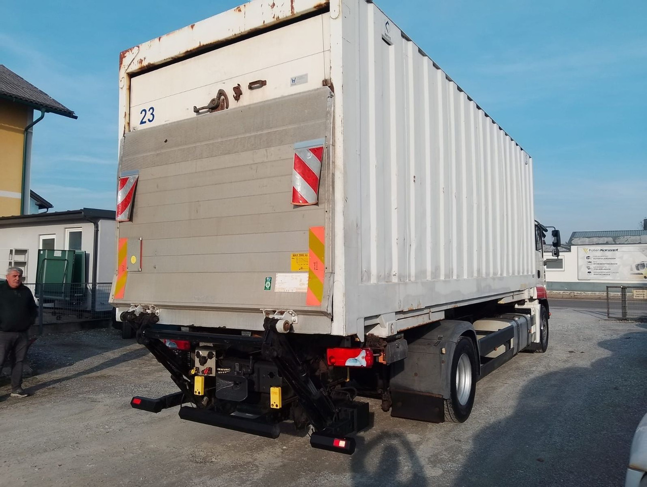 MAN TGA 18 320 - Container transporter/ Swap body truck: picture 4 MAN TGA 18 320 - Container transporter/ Swap body truck: picture 4