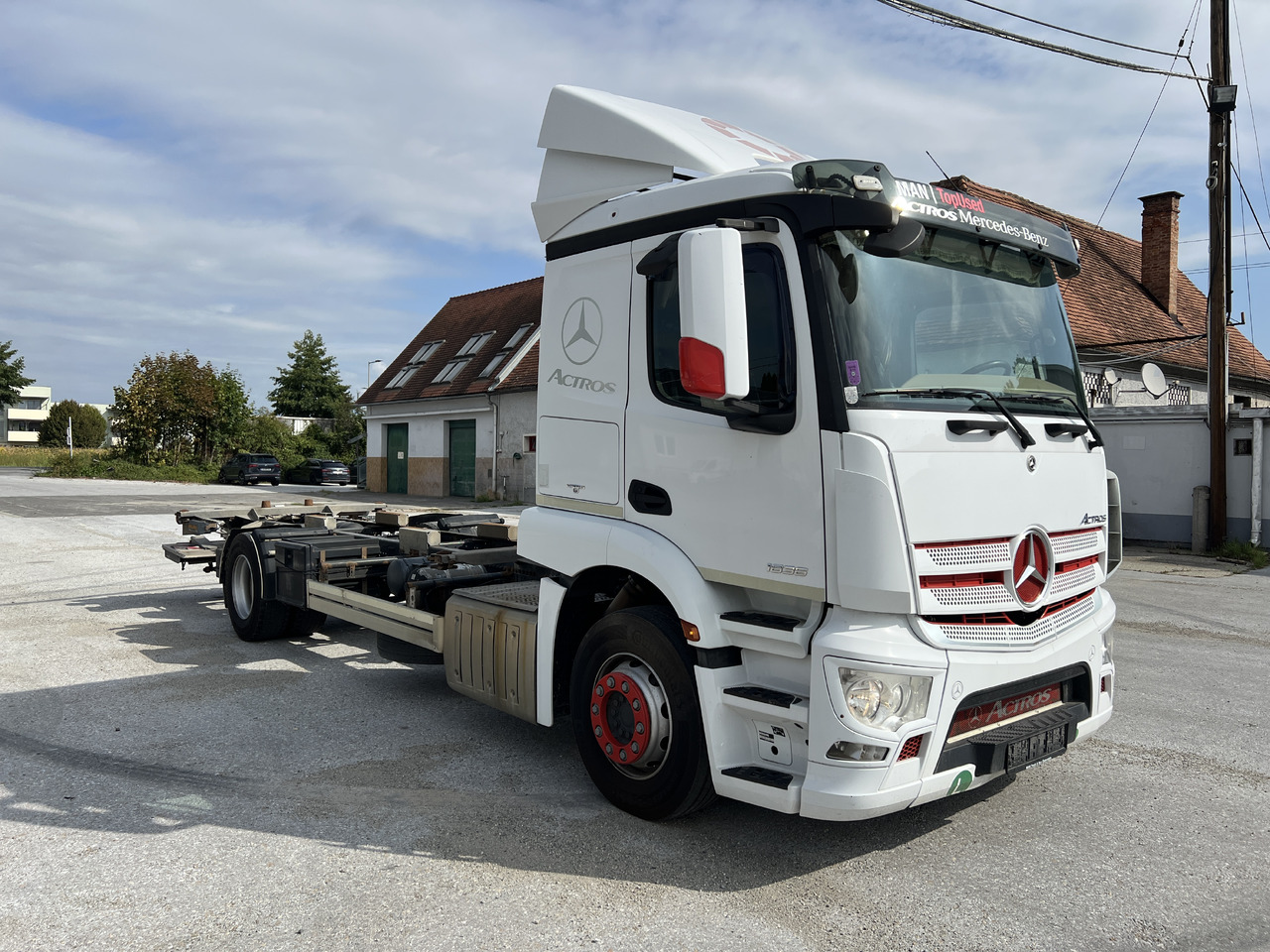 MERCEDES-BENZ ACTROS 18 36 | Klima | Kamera | Diff. | - Container transporter/ Swap body truck: picture 2 MERCEDES-BENZ ACTROS 18 36 | Klima | Kamera | Diff. | - Container transporter/ Swap body truck: picture 2