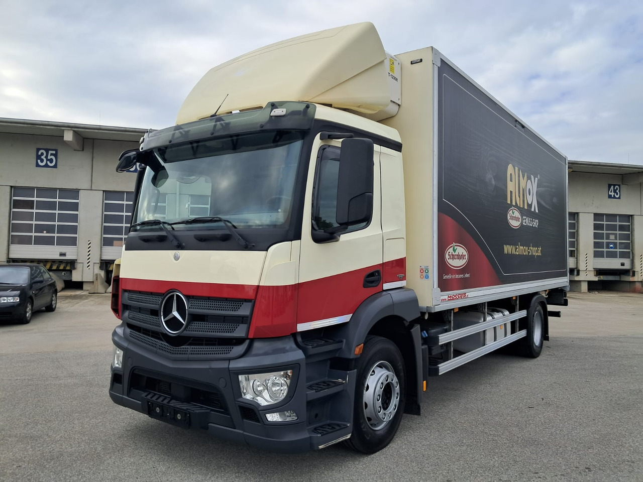 MERCEDES-BENZ Antos 1833 Kühlkoffer LBW | Standheizung | Euro 6 - Refrigerated truck: picture 1 MERCEDES-BENZ Antos 1833 Kühlkoffer LBW | Standheizung | Euro 6 - Refrigerated truck: picture 1