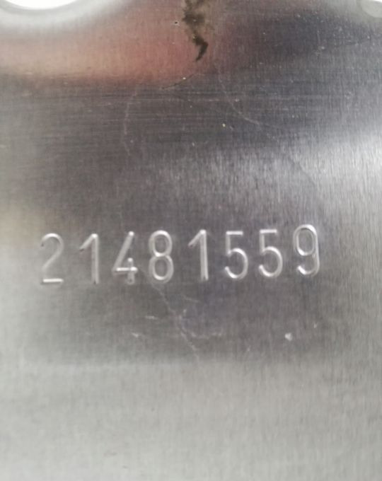 BLACHA PODEST OSŁONA VOLVO FH 21481559 - Muffler/ Exhaust system for Truck: picture 3 BLACHA PODEST OSŁONA VOLVO FH 21481559 - Muffler/ Exhaust system for Truck: picture 3