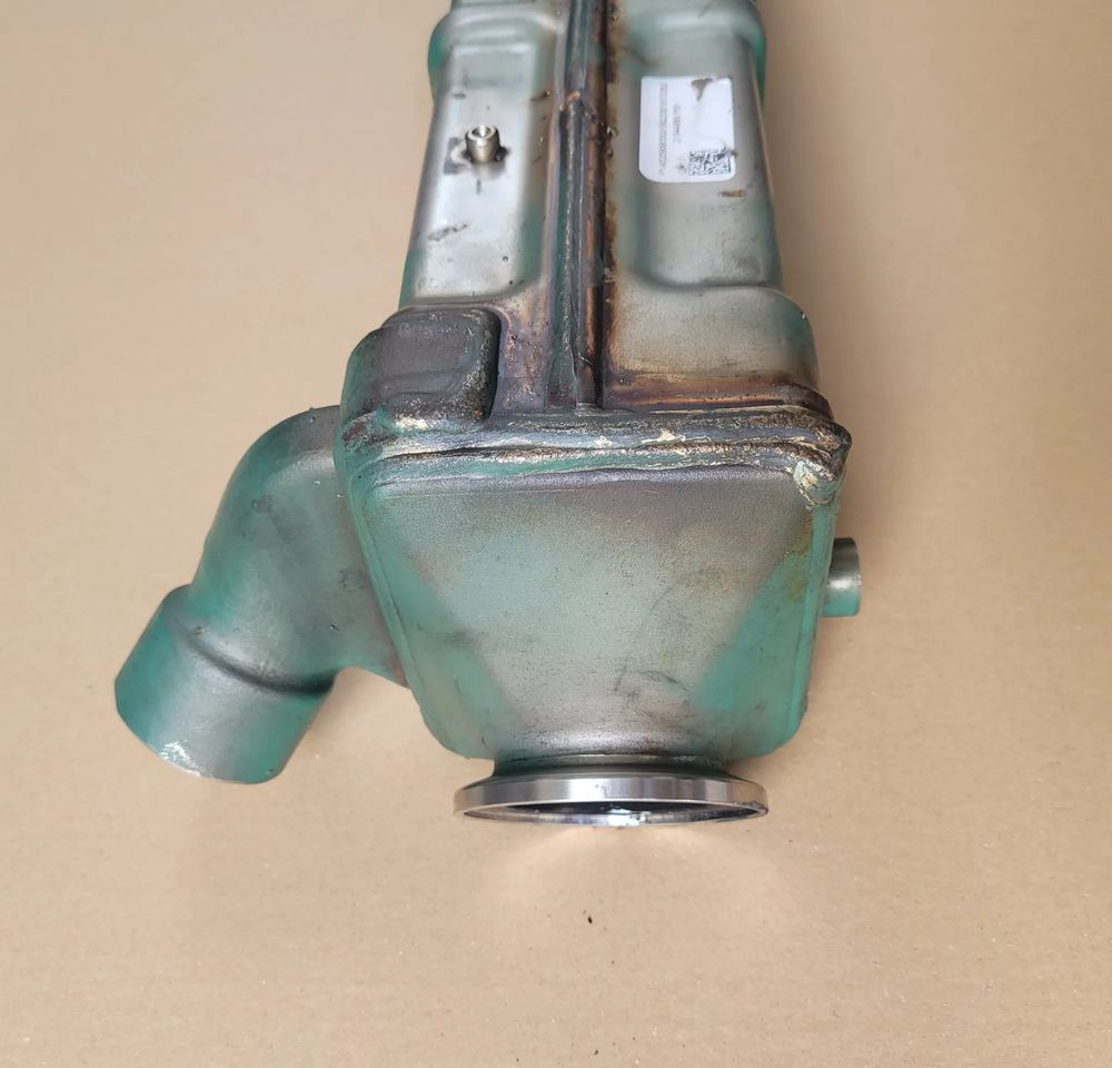 CHŁODNICA EGR VOLVO 21944868 P09 CHWALIM116 - Cooling system for Truck: picture 2 CHŁODNICA EGR VOLVO 21944868 P09 CHWALIM116 - Cooling system for Truck: picture 2