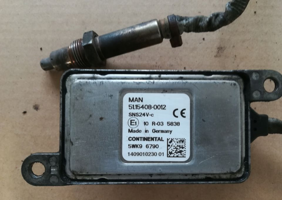 CZUJNIK NOX 51,15408-0012 - Sensor: picture 1 CZUJNIK NOX 51,15408-0012 - Sensor: picture 1