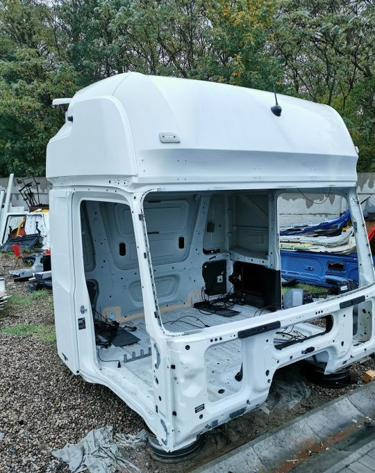 KABINA MERCEDES ACTROS MP4 GIGA BDF - Cab for Truck: picture 2 KABINA MERCEDES ACTROS MP4 GIGA BDF - Cab for Truck: picture 2