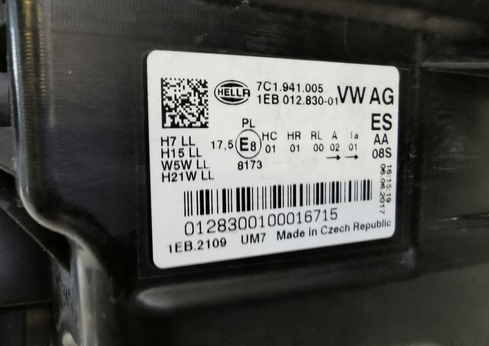 LAMPA MAN TGE VW CRAFTER ORYGINAŁ LEWA - Headlight for Commercial vehicle: picture 4 LAMPA MAN TGE VW CRAFTER ORYGINAŁ LEWA - Headlight for Commercial vehicle: picture 4