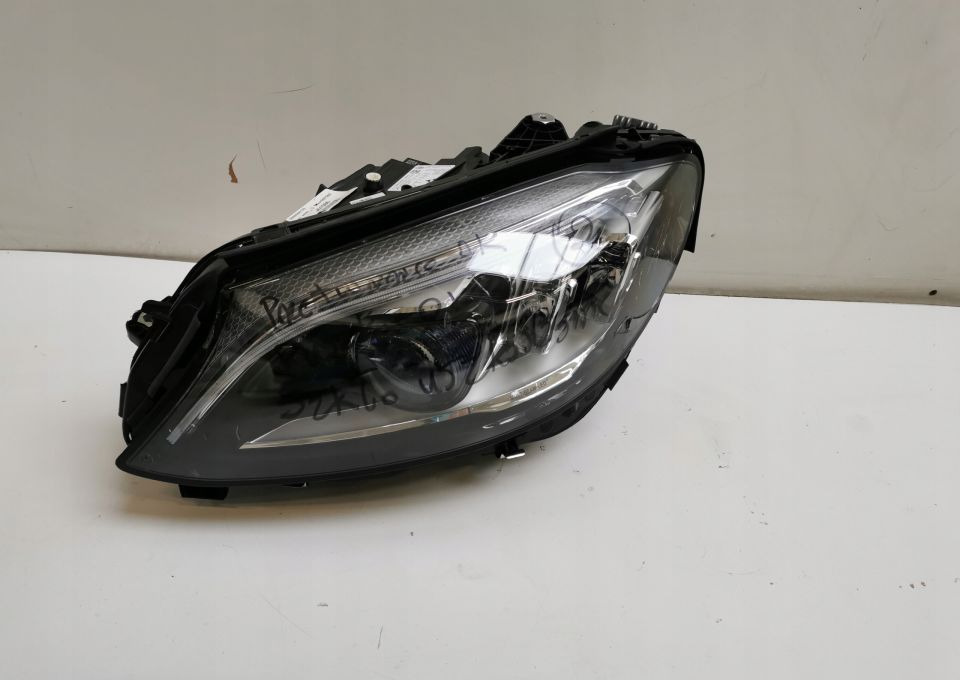Lampa Mercedes c klasa - Lights/ Lighting for Truck: picture 1 Lampa Mercedes c klasa - Lights/ Lighting for Truck: picture 1