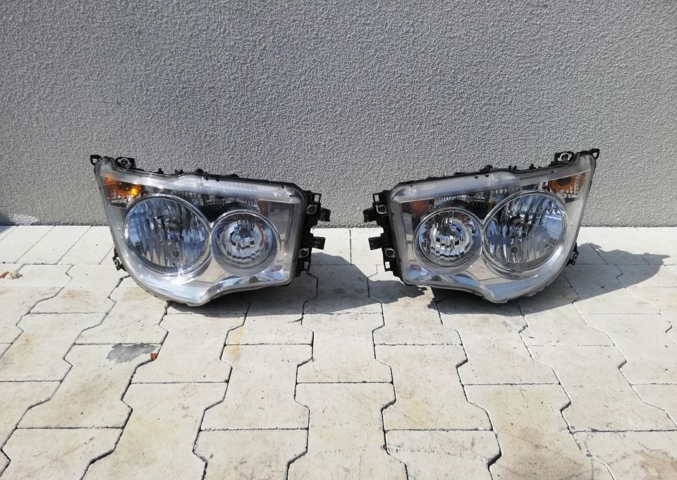 Lampy MERCEDES ACTROS Mp4 Antos ORYGINAŁ - Headlight for Truck: picture 1 Lampy MERCEDES ACTROS Mp4 Antos ORYGINAŁ - Headlight for Truck: picture 1