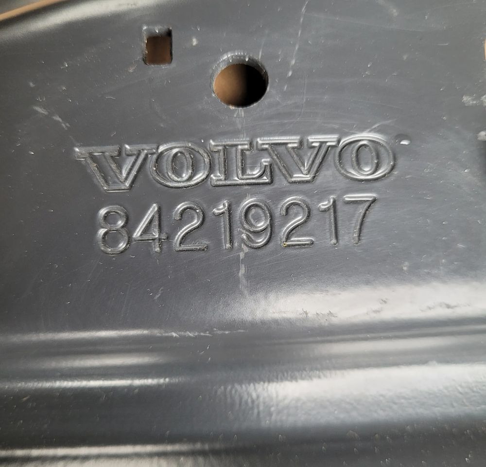 MOCOWANIE WSPORNIK VOLVO FH5 RH/LH 84219217 /84219213 ORYGINAŁ CHWALIM116 - Body and exterior for Truck: picture 4 MOCOWANIE WSPORNIK VOLVO FH5 RH/LH 84219217 /84219213 ORYGINAŁ CHWALIM116 - Body and exterior for Truck: picture 4