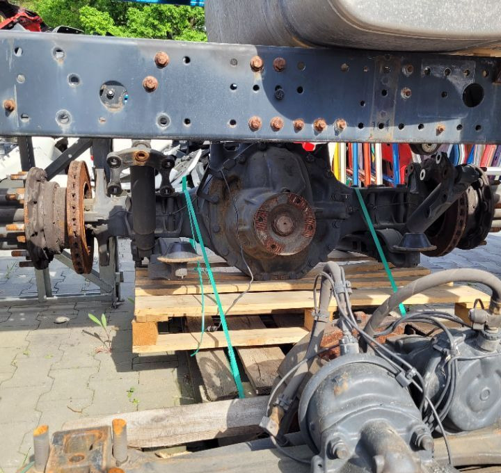 MOST ACTROS MP4 R 485-13 2,733 - Axle and parts for Truck: picture 1 MOST ACTROS MP4 R 485-13 2,733 - Axle and parts for Truck: picture 1