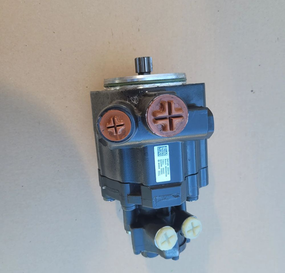 POMPA WSPOMAGANIA DAF XF 106 OM 2042155 - Steering pump for Truck: picture 1 POMPA WSPOMAGANIA DAF XF 106 OM 2042155 - Steering pump for Truck: picture 1