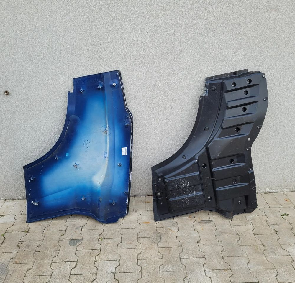 PRZEDŁUŻENIE DRZWI IVECO S WAY LEWE 5802263403 CHWALIM116 - Door and parts for Truck: picture 2 PRZEDŁUŻENIE DRZWI IVECO S WAY LEWE 5802263403 CHWALIM116 - Door and parts for Truck: picture 2