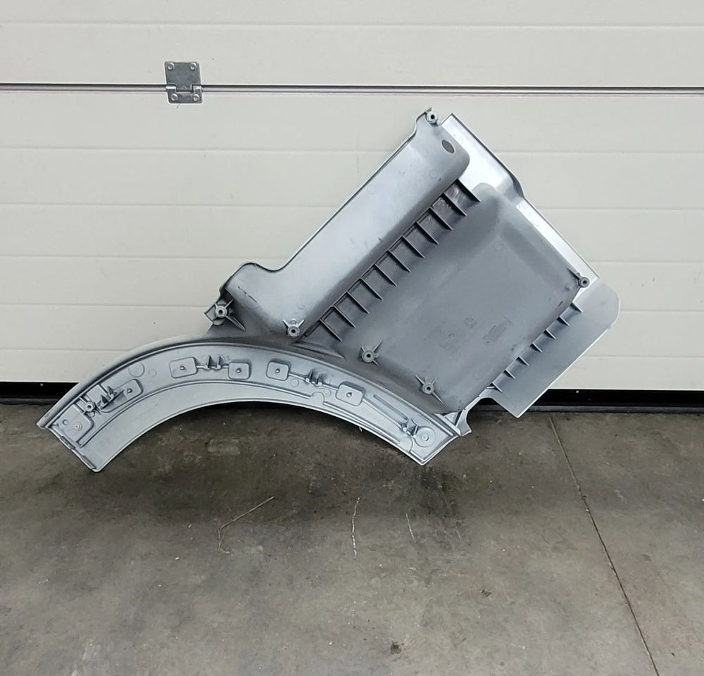 STOPNICA LEWA MERCEDES ACTROS MP3 NOWY ORYGINAŁ CHWALIM116 - Footstep for Truck: picture 2 STOPNICA LEWA MERCEDES ACTROS MP3 NOWY ORYGINAŁ CHWALIM116 - Footstep for Truck: picture 2