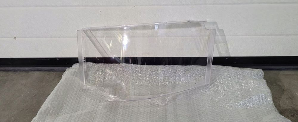 SZKLO LAMPY KLOSZ RENAULT RANGE T GAMA LEWY - Headlight for Truck: picture 1 SZKLO LAMPY KLOSZ RENAULT RANGE T GAMA LEWY - Headlight for Truck: picture 1