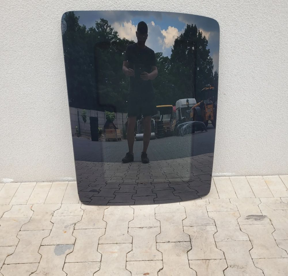 SZYBERDACH VOLVO FH4 - Body and exterior: picture 1 SZYBERDACH VOLVO FH4 - Body and exterior: picture 1