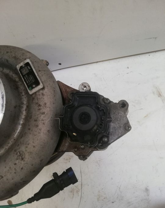 TURBINA IVECO STRALIS HI WAY 5801519872 - Turbo for Truck: picture 3 TURBINA IVECO STRALIS HI WAY 5801519872 - Turbo for Truck: picture 3