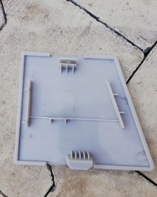 ZAŚLEPKA ZDERZAKA IVECO EUROCARGO WYSOKI ZDERZAK - Bumper for Truck: picture 2 ZAŚLEPKA ZDERZAKA IVECO EUROCARGO WYSOKI ZDERZAK - Bumper for Truck: picture 2