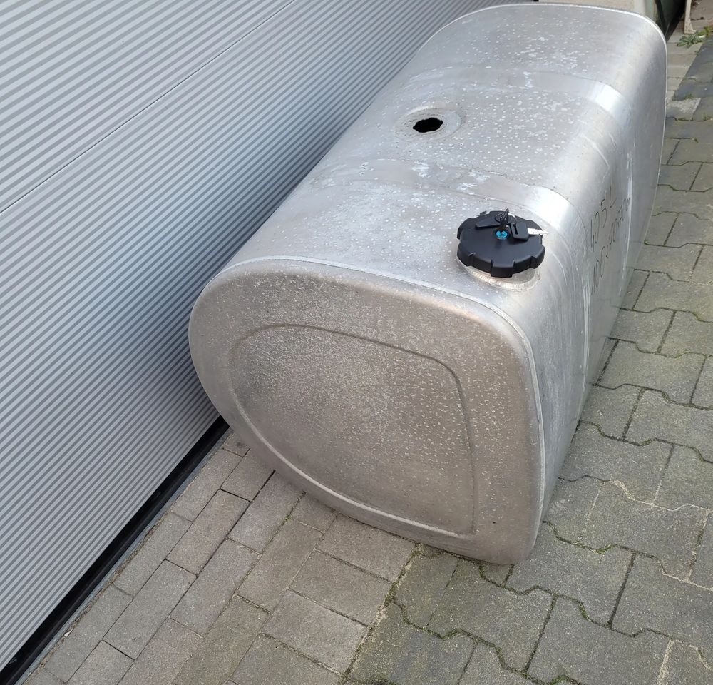ZBIORNIK PALIWA VOLVO FH4 21516447 405L ORYGINAŁ CHWALIM116 - Fuel tank for Truck: picture 3 ZBIORNIK PALIWA VOLVO FH4 21516447 405L ORYGINAŁ CHWALIM116 - Fuel tank for Truck: picture 3