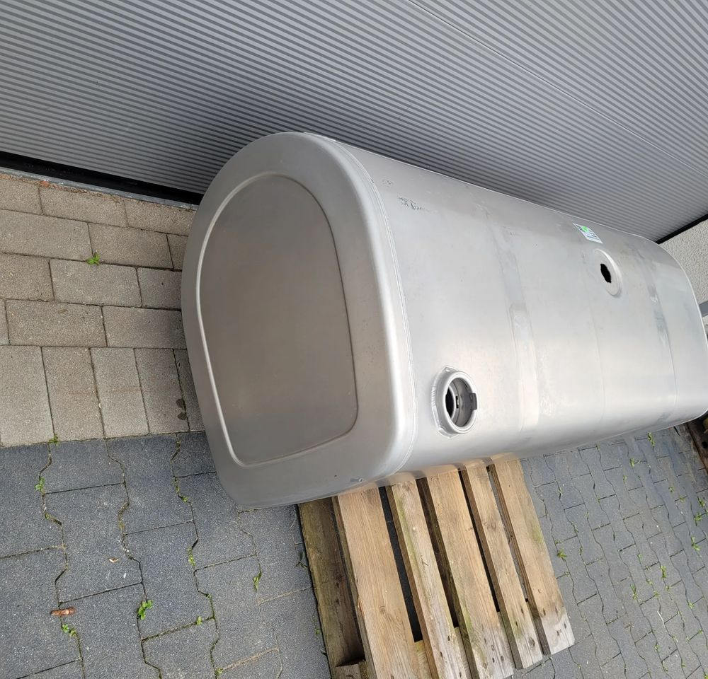 ZBIORNIK PALIWA VOLVO FH4 FH5 GAMA 150X55X68 CM 475L 22038784 CHWALIM116 - Fuel tank for Truck: picture 2 ZBIORNIK PALIWA VOLVO FH4 FH5 GAMA 150X55X68 CM 475L 22038784 CHWALIM116 - Fuel tank for Truck: picture 2