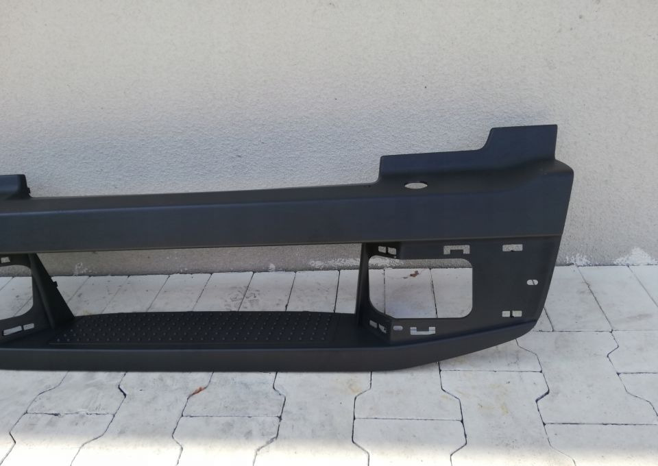 ZDERZAK GRILL ATRAPA VOLVO FL FE 82526825 NOWY ORY - Grill for Truck: picture 3 ZDERZAK GRILL ATRAPA VOLVO FL FE 82526825 NOWY ORY - Grill for Truck: picture 3