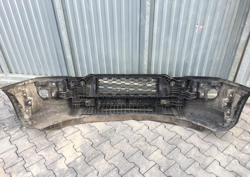 ZDERZAK IVECO DAILY NOWY MODEL WZMOCNIONY - Bumper for Commercial vehicle: picture 2 ZDERZAK IVECO DAILY NOWY MODEL WZMOCNIONY - Bumper for Commercial vehicle: picture 2