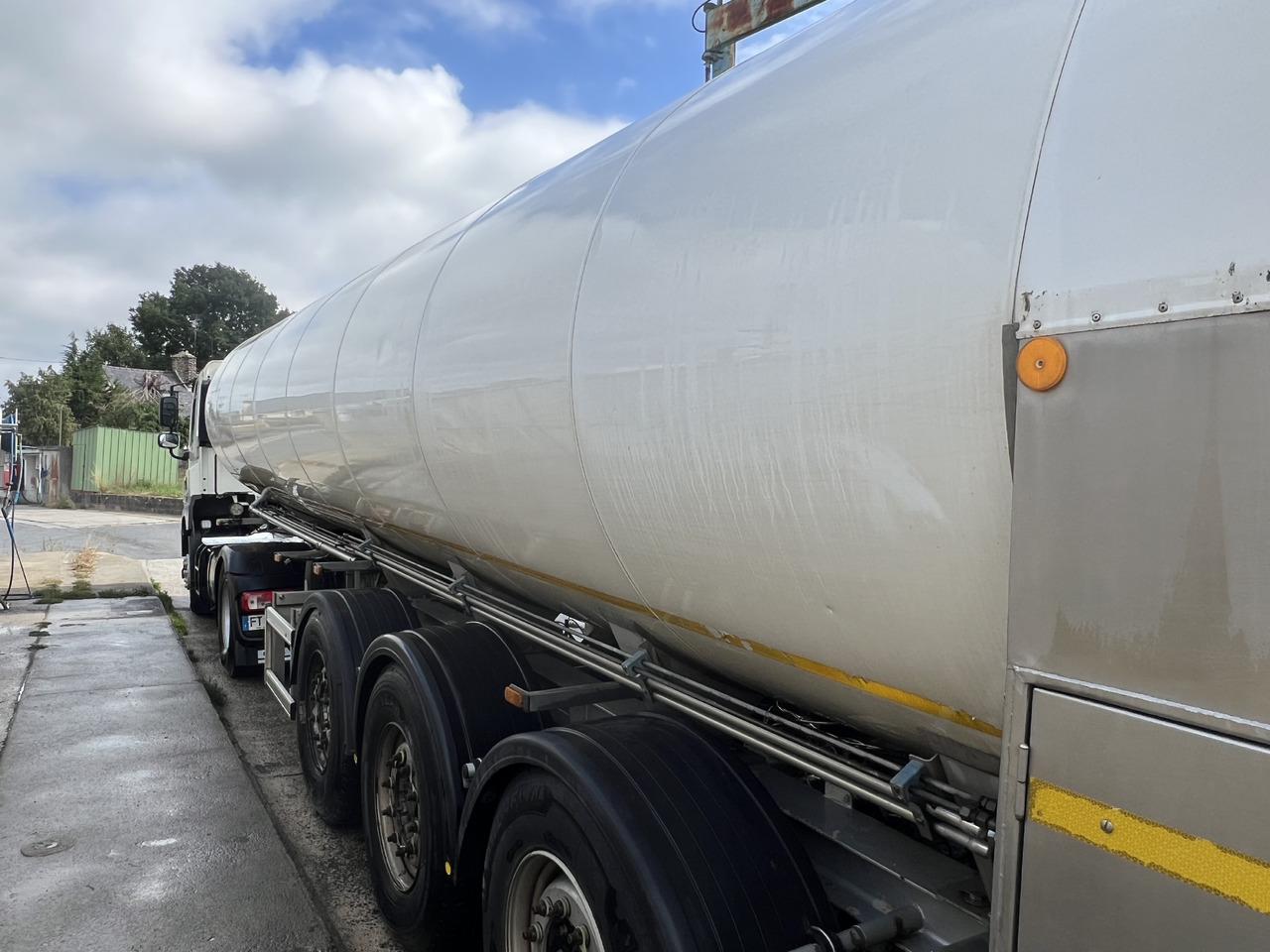 Maisonneue - Tanker semi-trailer: picture 1 Maisonneue - Tanker semi-trailer: picture 1