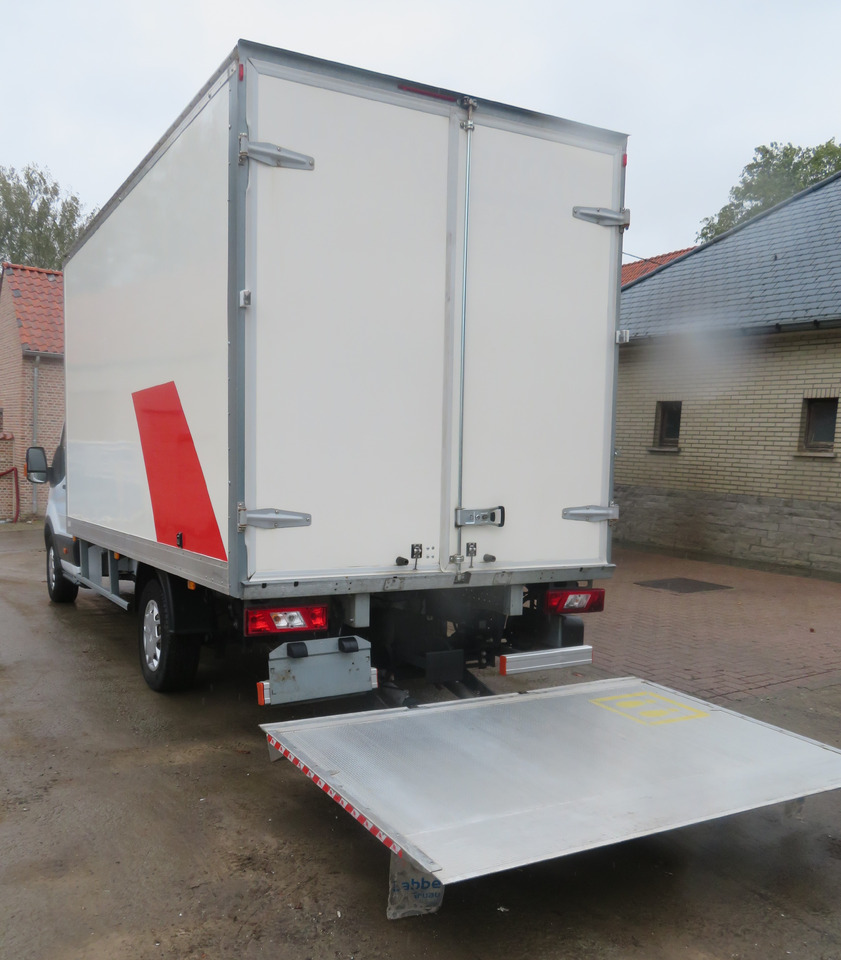 Closed box van Ford Transit 2.0TDCi: picture 6 Closed box van Ford Transit 2.0TDCi: picture 6