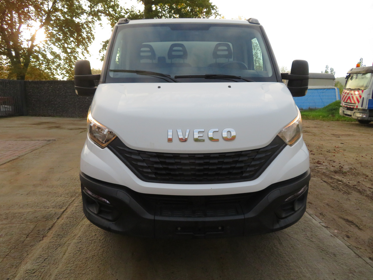 Iveco Daily 35C16 3.0 - L2 - Kipper - Tipper van: picture 2 Iveco Daily 35C16 3.0 - L2 - Kipper - Tipper van: picture 2