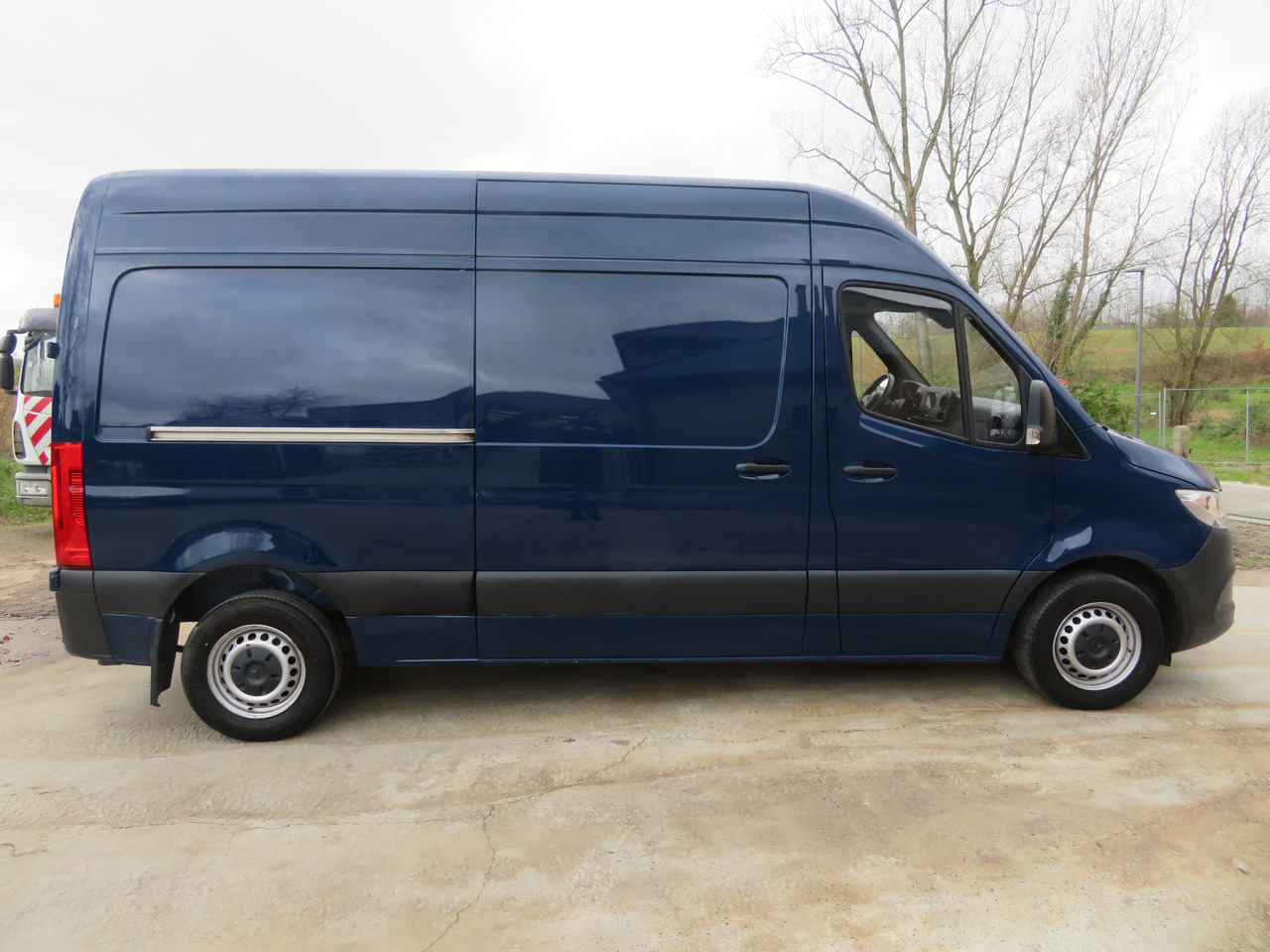 Small van Mercedes-Benz Sprinter 311CDi: picture 8