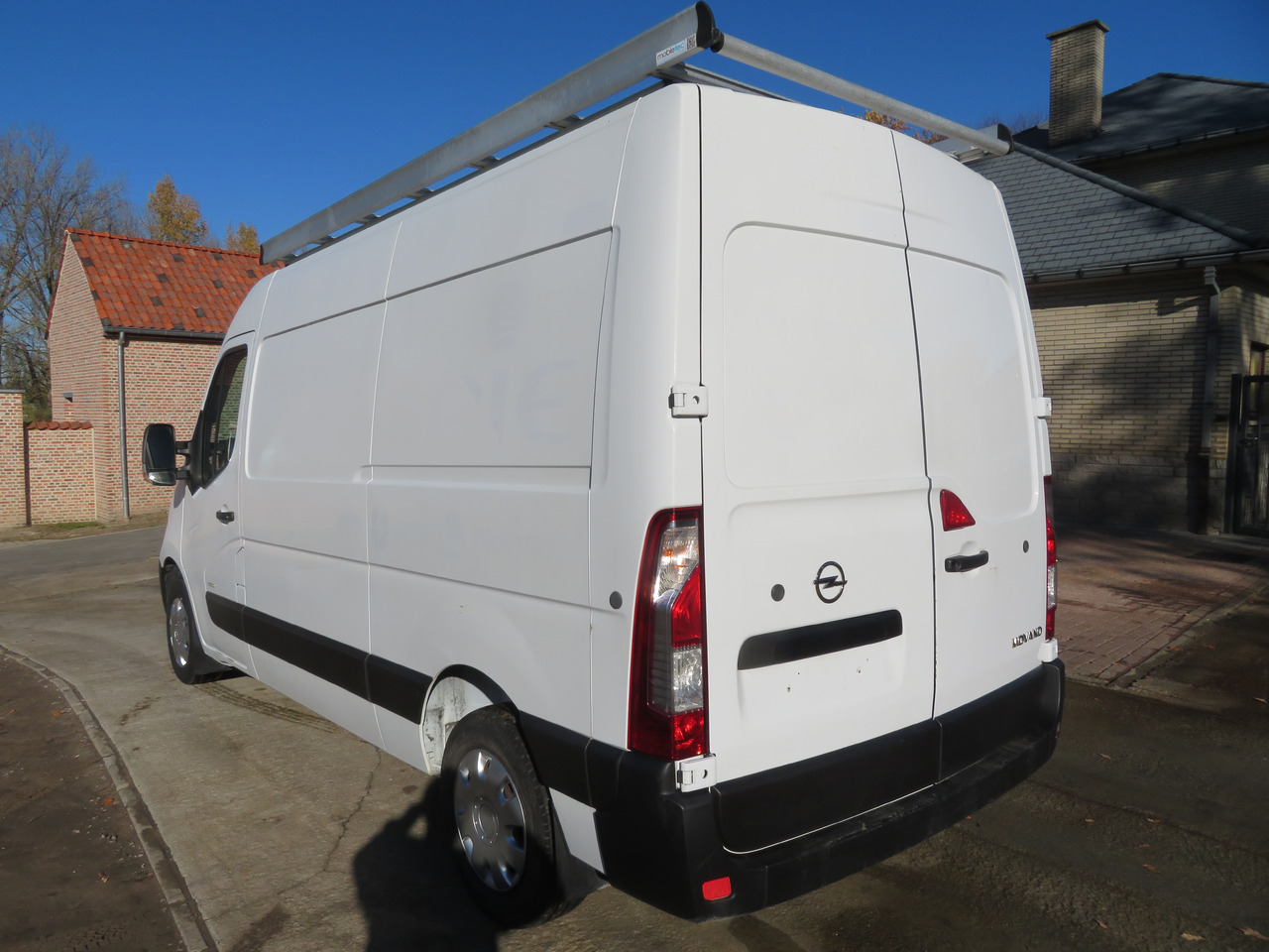 Opel Movano 2.3 CDTI - L2H2 - Small van: picture 5 Opel Movano 2.3 CDTI - L2H2 - Small van: picture 5