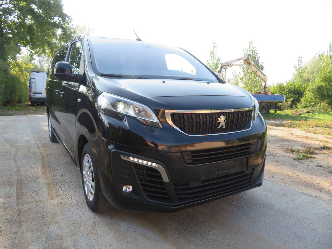 Peugeot Expert 2.0 BlueHDi - L3 - Automaat - Panel van: picture 1 Peugeot Expert 2.0 BlueHDi - L3 - Automaat - Panel van: picture 1