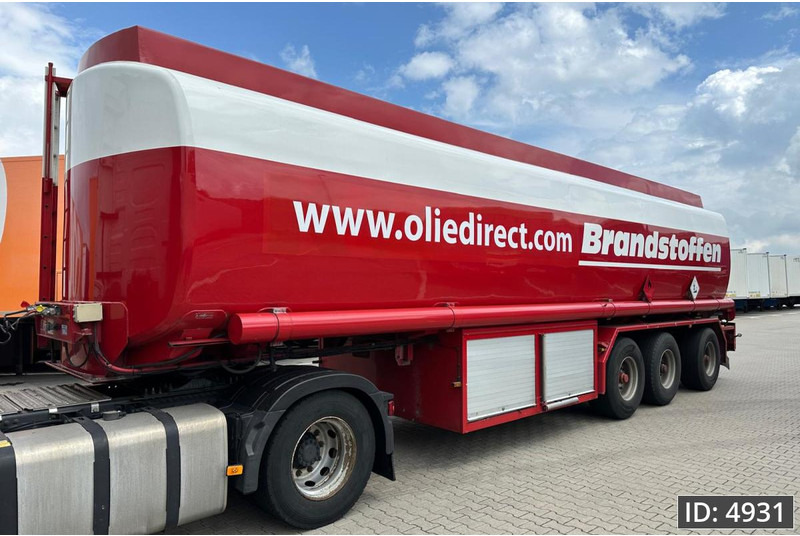 Burg BPO 16-28 / Fuel tanker / 47400L / 5 Comp / ADR, ADR - Tanker semi-trailer: picture 1 Burg BPO 16-28 / Fuel tanker / 47400L / 5 Comp / ADR, ADR - Tanker semi-trailer: picture 1