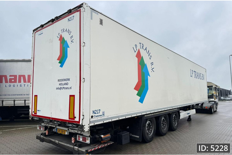 Krone SD / DHOLLANDIA - Closed box semi-trailer: picture 3 Krone SD / DHOLLANDIA - Closed box semi-trailer: picture 3