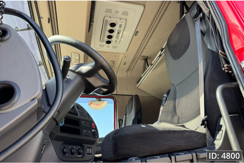 DAF XF 440 SC, Euro 6, / Standklima / 2x Tank / Fridge - Tractor unit: picture 5 DAF XF 440 SC, Euro 6, / Standklima / 2x Tank / Fridge - Tractor unit: picture 5