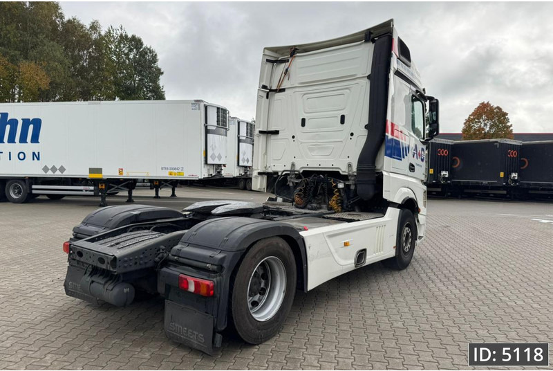 Mercedes-Benz Actros 1845 GigaSpace, Euro 6, / Fridge / 2 Tanks / 3 Pieces - Tractor unit: picture 3 Mercedes-Benz Actros 1845 GigaSpace, Euro 6, / Fridge / 2 Tanks / 3 Pieces - Tractor unit: picture 3