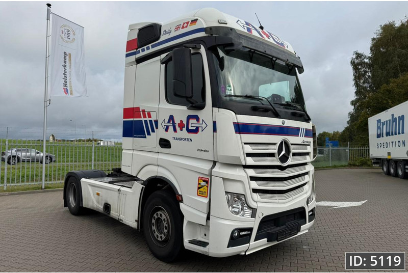 Mercedes-Benz Actros 1845 GigaSpace, Euro 6, / Fridge / 2 Tanks / 3 Pieces - Tractor unit: picture 4 Mercedes-Benz Actros 1845 GigaSpace, Euro 6, / Fridge / 2 Tanks / 3 Pieces - Tractor unit: picture 4