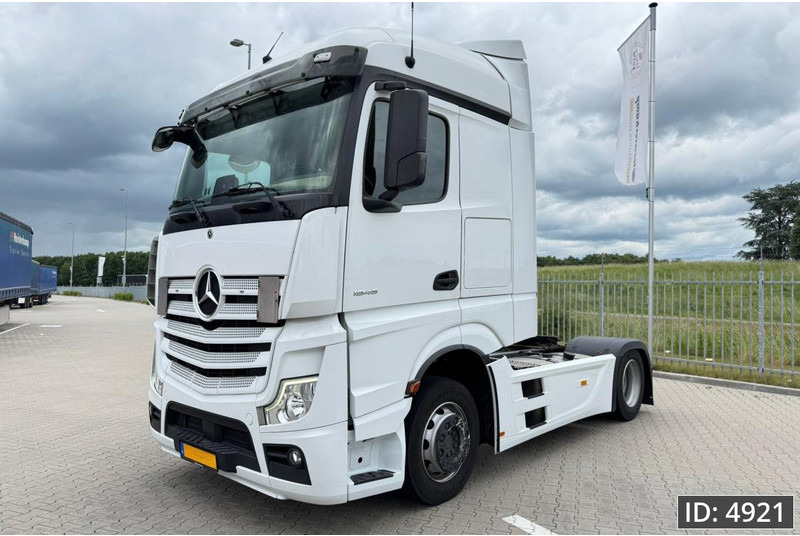 Mercedes-Benz Actros 1845 StreamSpace, Euro 6, / 2x Tank / More units available - Tractor unit: picture 1 Mercedes-Benz Actros 1845 StreamSpace, Euro 6, / 2x Tank / More units available - Tractor unit: picture 1