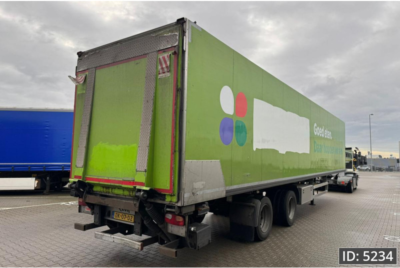 Van Eck UT-2BI / 2 Axle / DHOLLANDIA - Closed box semi-trailer: picture 3 Van Eck UT-2BI / 2 Axle / DHOLLANDIA - Closed box semi-trailer: picture 3