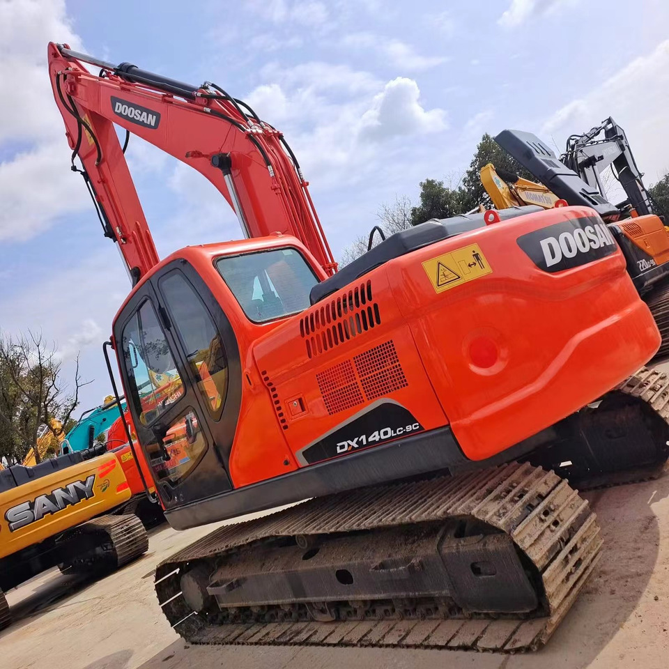 Crawler excavator DOOSAN DX140 Crawler excavator Good condition: picture 7