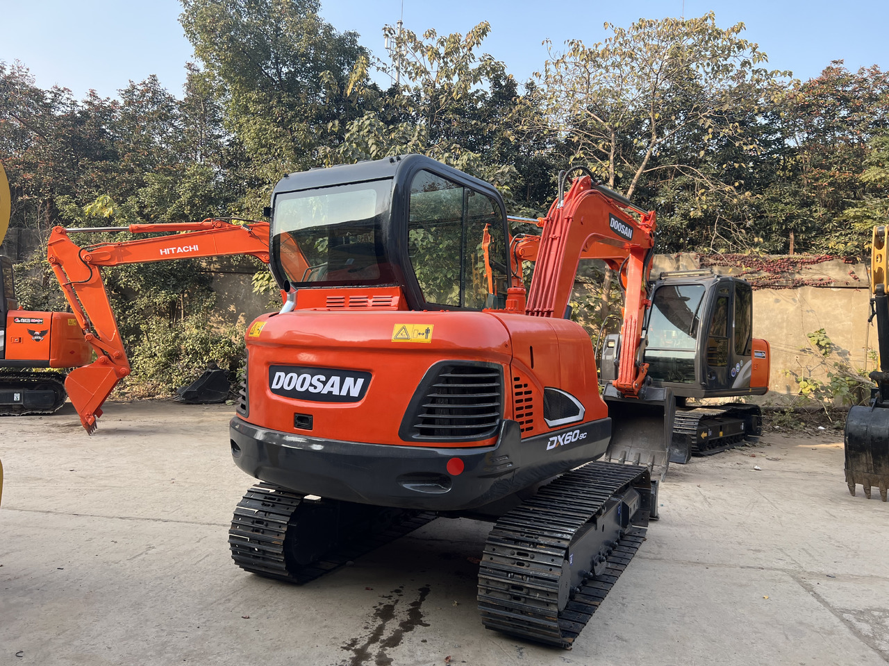 DOOSAN DX60-9C - Crawler excavator: picture 1 DOOSAN DX60-9C - Crawler excavator: picture 1