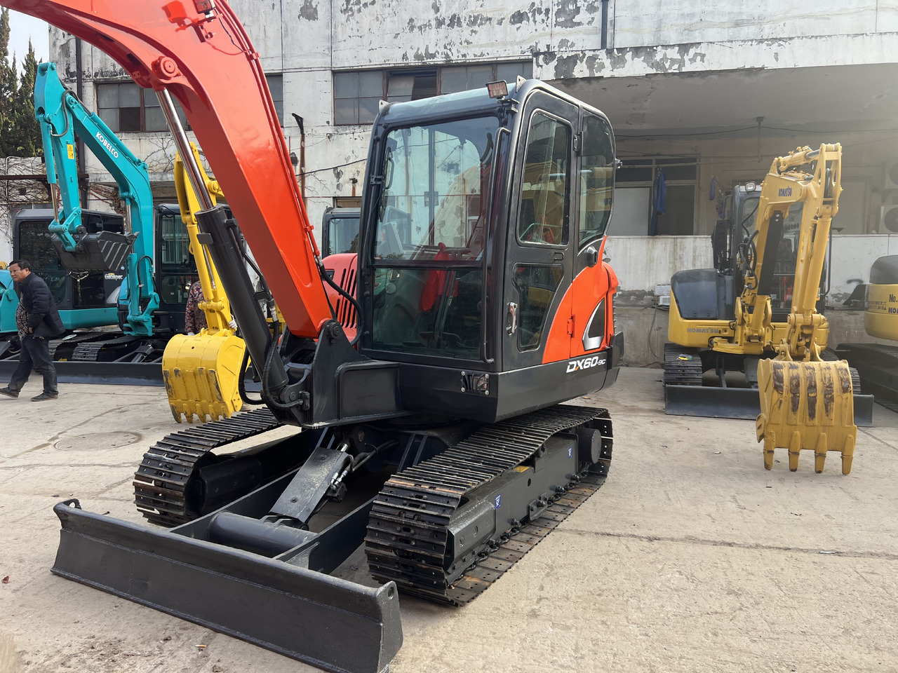 DOOSAN DX60-9C - Crawler excavator: picture 5 DOOSAN DX60-9C - Crawler excavator: picture 5