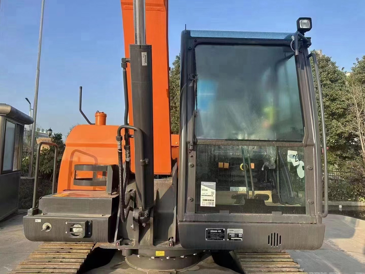 DOOSAN DX75 Mini excavator 7.5 ton - Mini excavator: picture 5 DOOSAN DX75 Mini excavator 7.5 ton - Mini excavator: picture 5