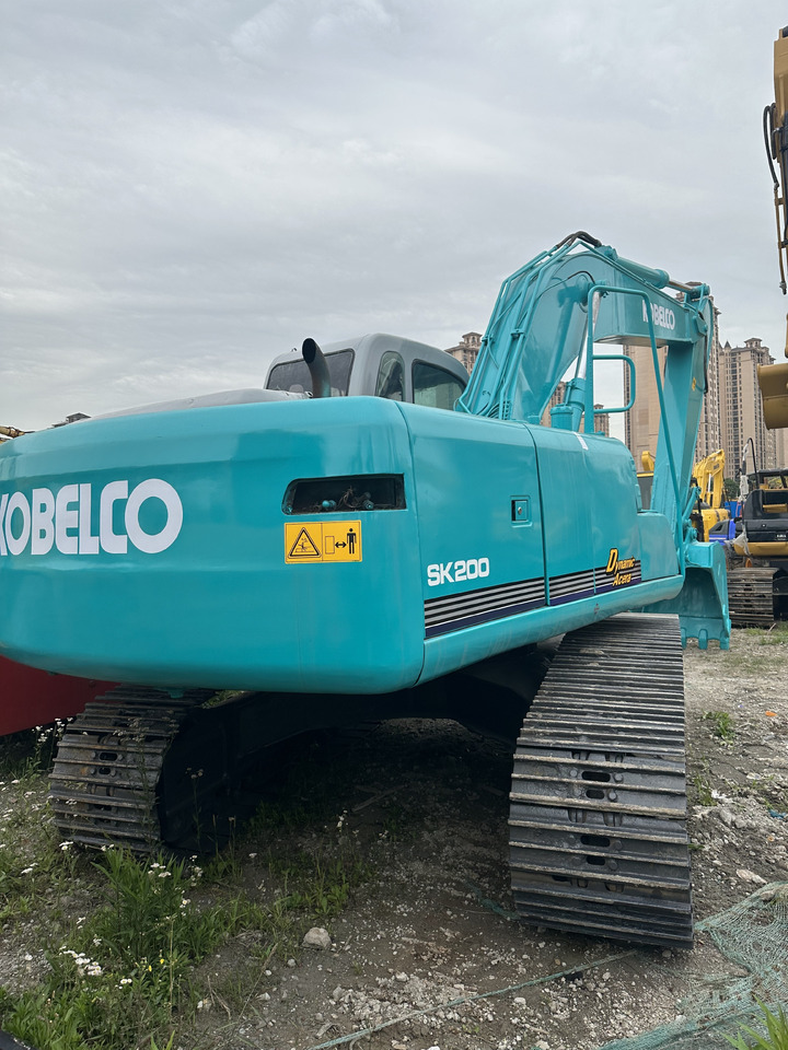 Hitachi Excavator SK200 Click for Discount - Crawler excavator: picture 4 Hitachi Excavator SK200 Click for Discount - Crawler excavator: picture 4